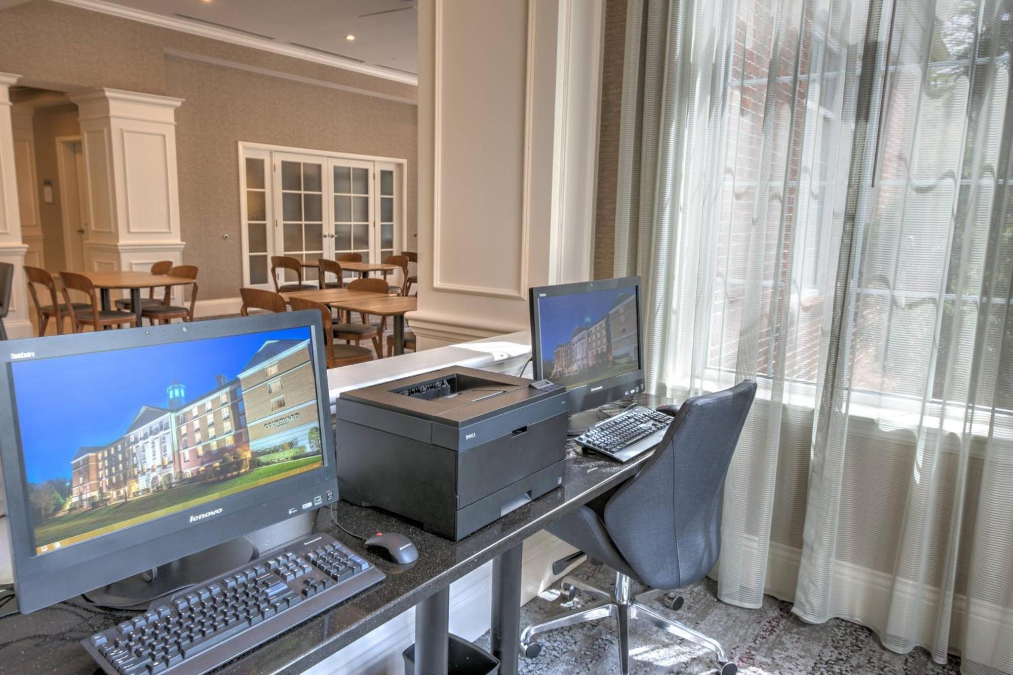 Hotel Courtyard Chapel Hill Esterno foto