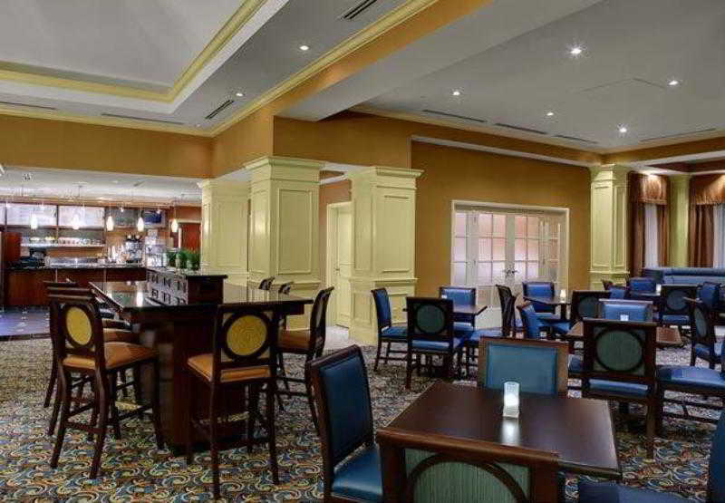 Hotel Courtyard Chapel Hill Esterno foto